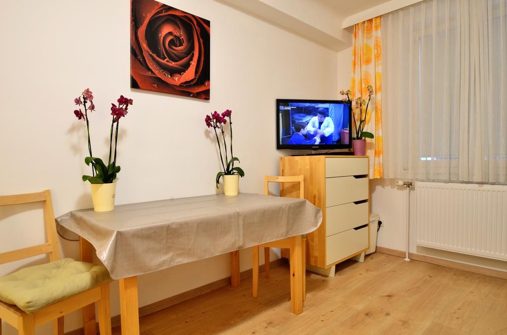 Ajo Central Wenen Kamer foto